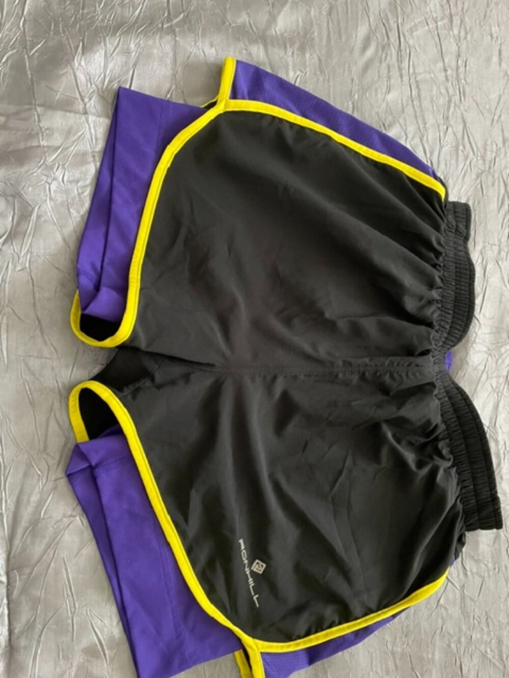 Ronhill Twn Shorts Wm’s Sz M Black/Yellow stripes- lined w longer shorts Under